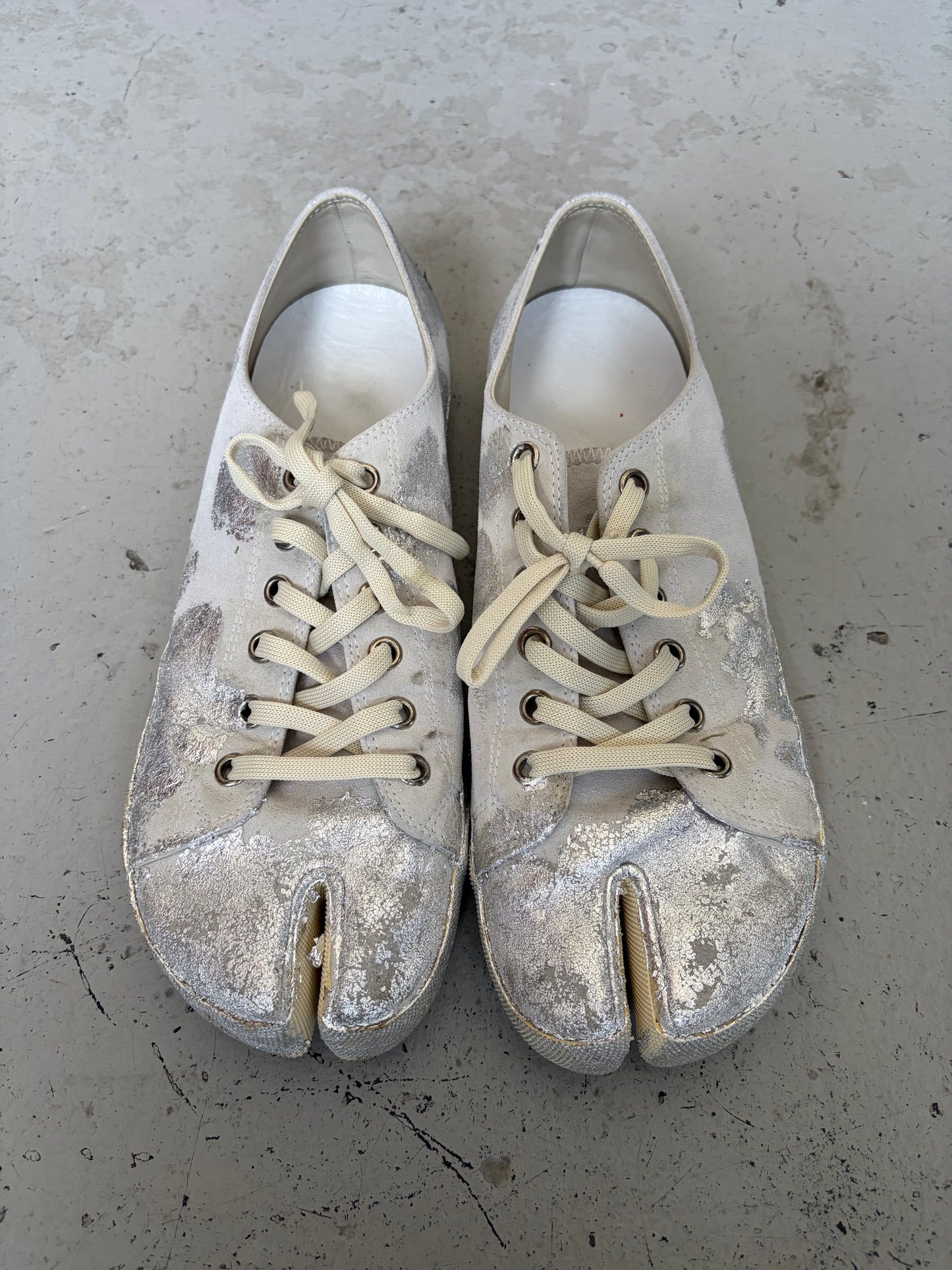 Maison Margiela Silver Paint Tabi  (44)