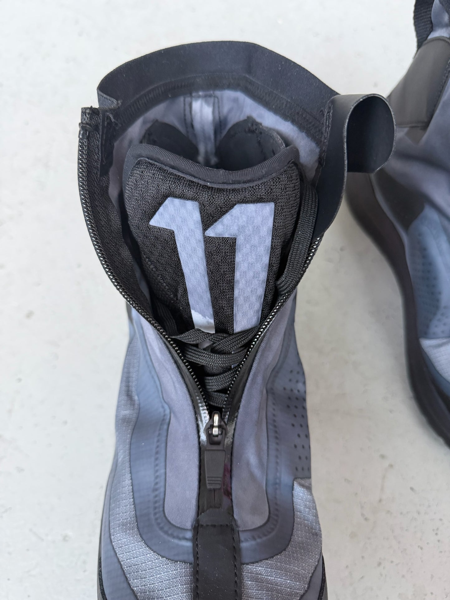 11 By Boris Bidjan Saberi X Salomon Black Dye Bamba 2 High (10.5)