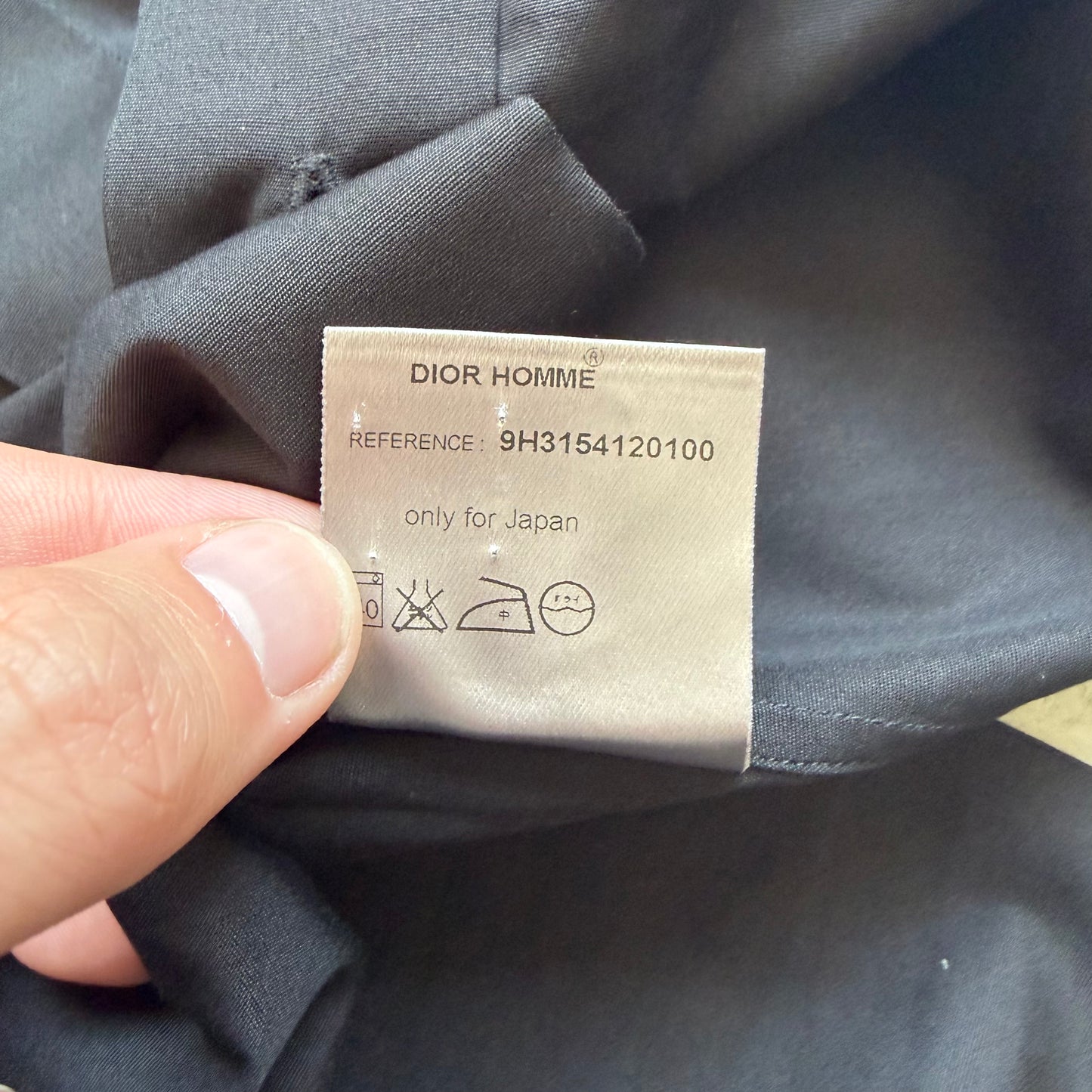 Dior Homme FW09 Thin Collar Black Bee Button Up (38)