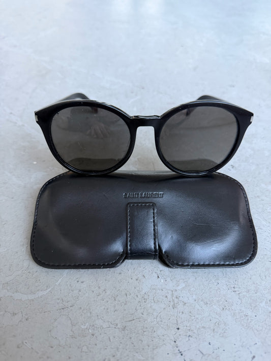 Saint Laurent Classic 6 Sunglasses (OS)