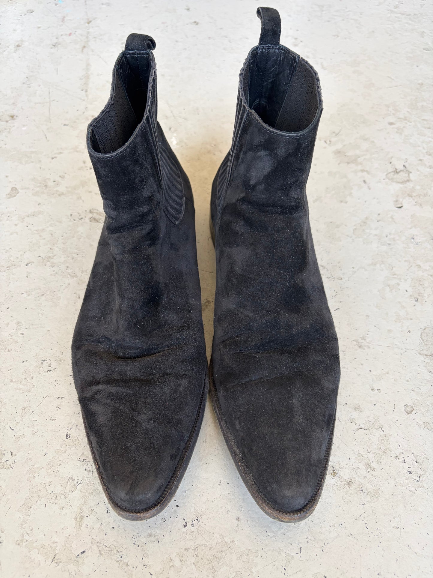 Saint Laurent Paris Dylan Suede Chelsea Boots (44)