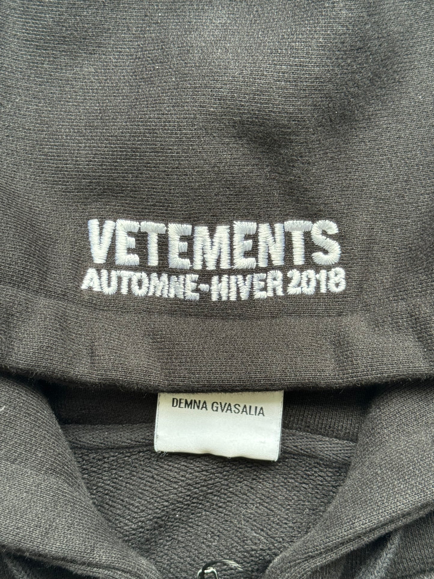Vetements FW17 Split Bridges Zip Up Hoodie (XS)