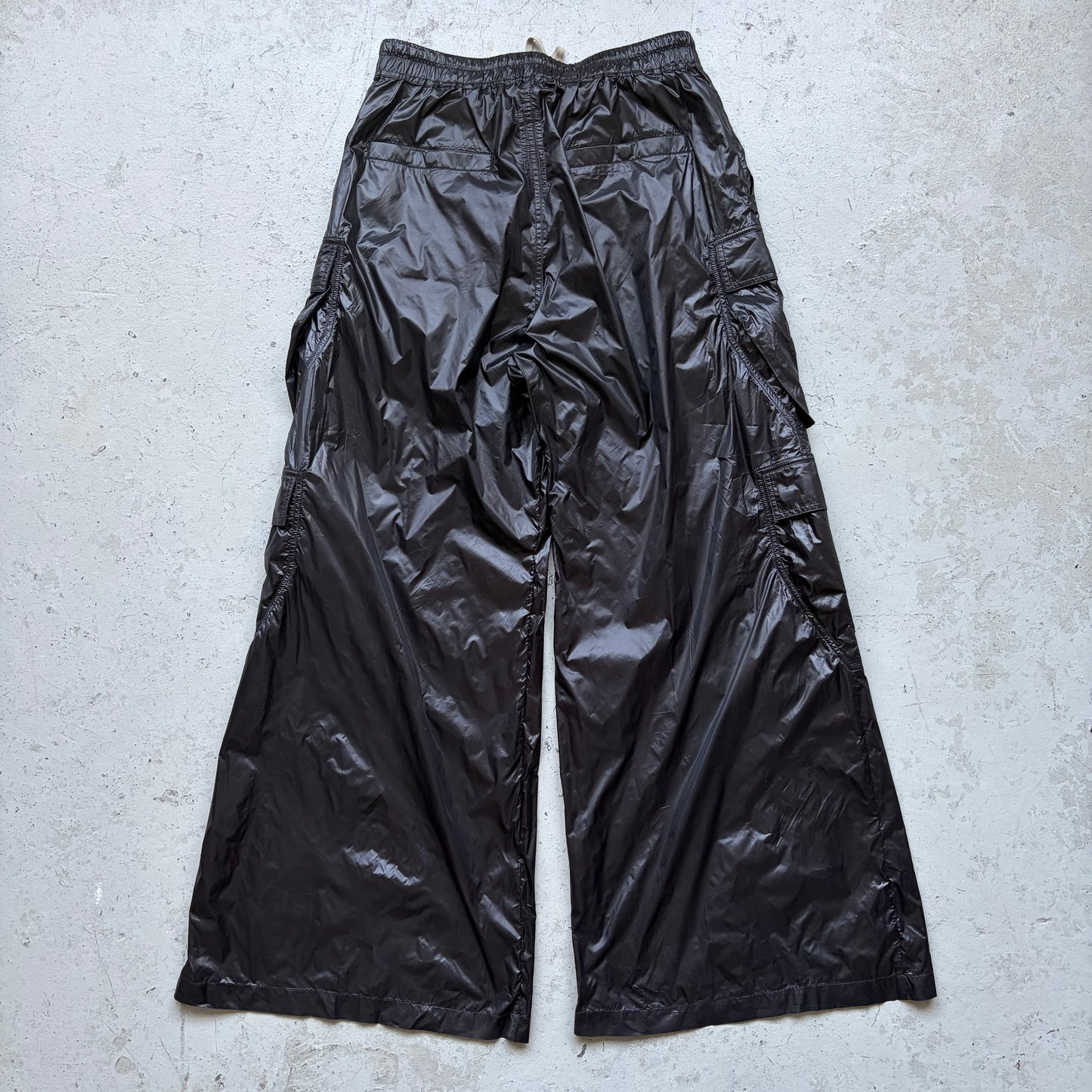 Rick Owens FW26 TOWER Black Nylon Cargo Bela Pants (54)