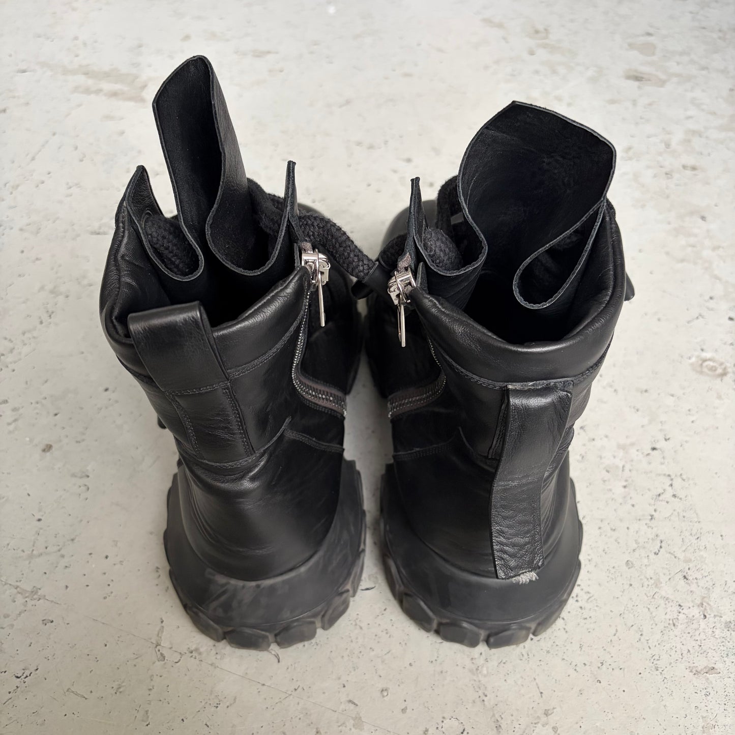 Rick Owens Black Jumbo Laced Laceup Bozo Tractor Boots (44)