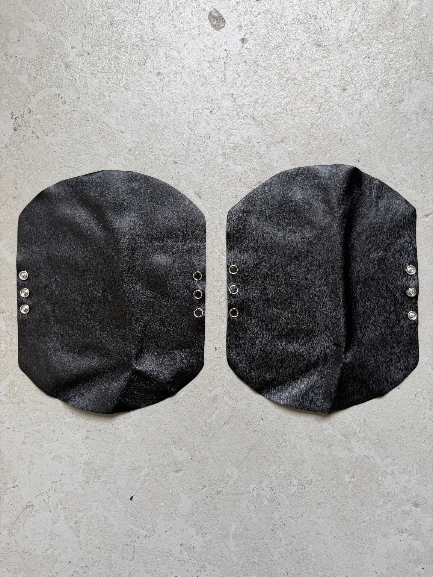 Gloves/Arm Warmers By Brandon C Mar (OS)