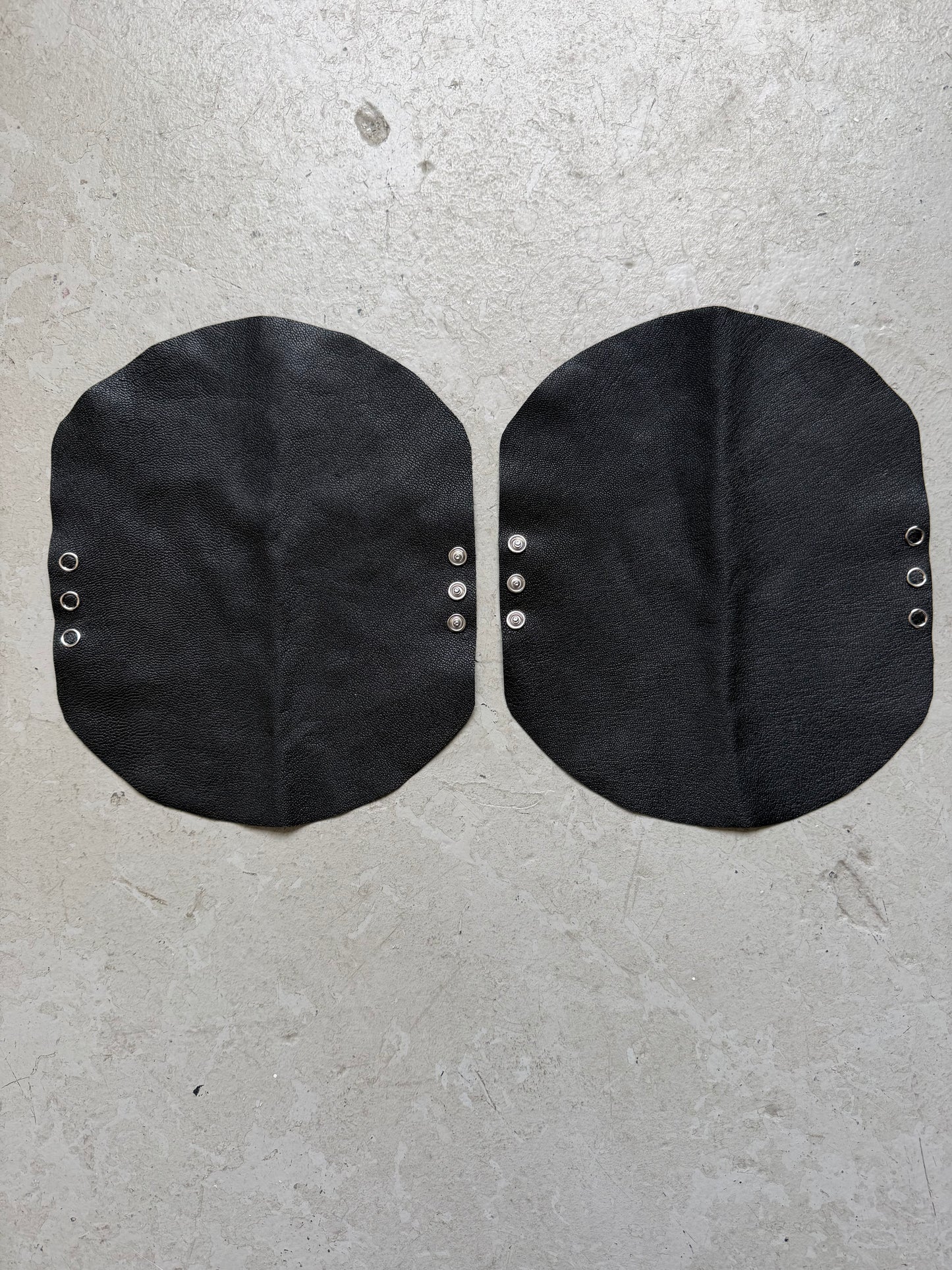 Gloves/Arm Warmers By Brandon C Mar (OS)