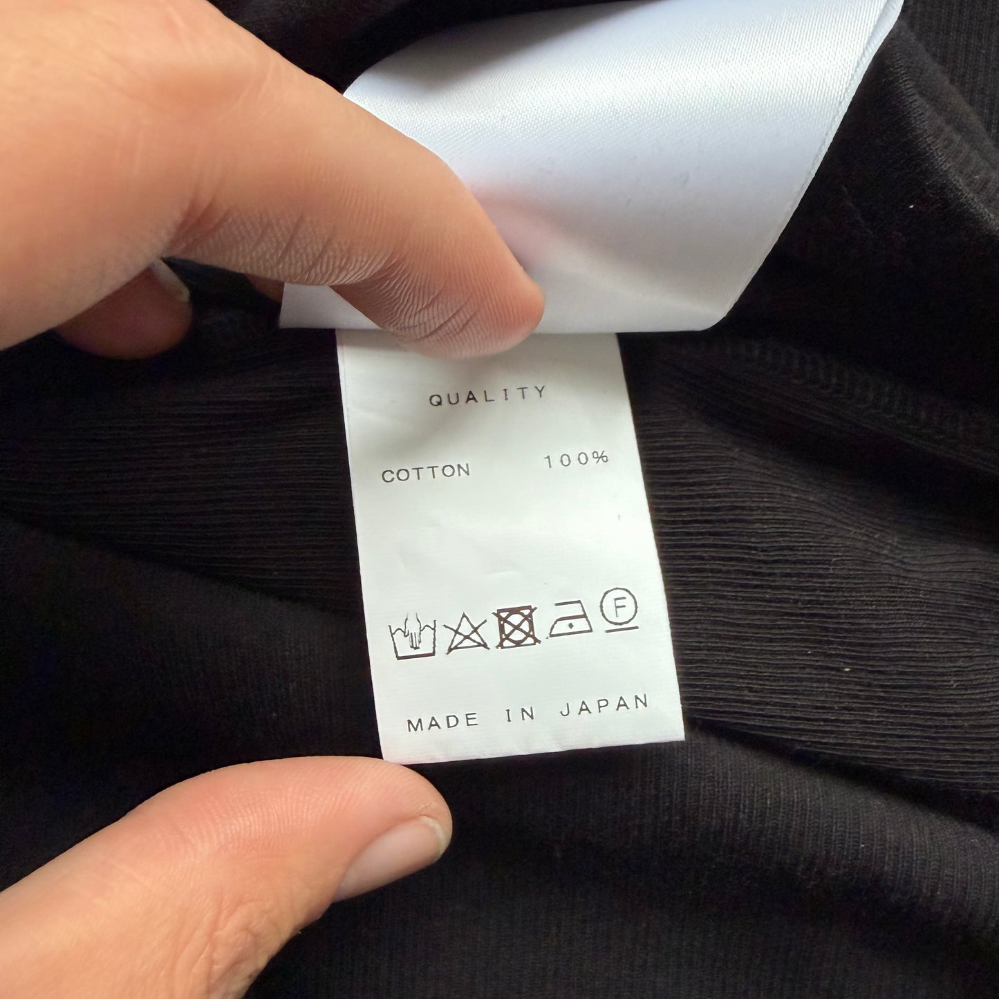Julius SS24 Ribbed Black Long Sleeve (4)