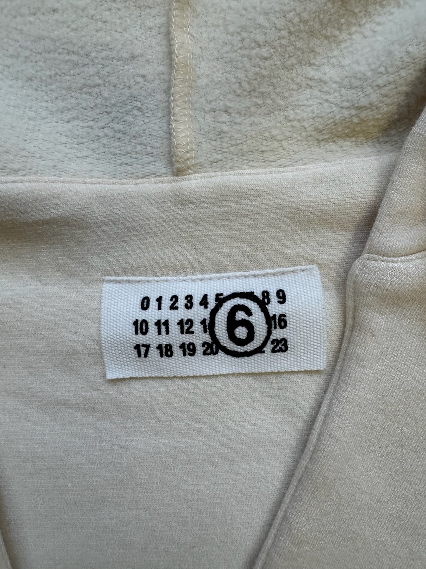 MM6 White Button Up Hood (M)