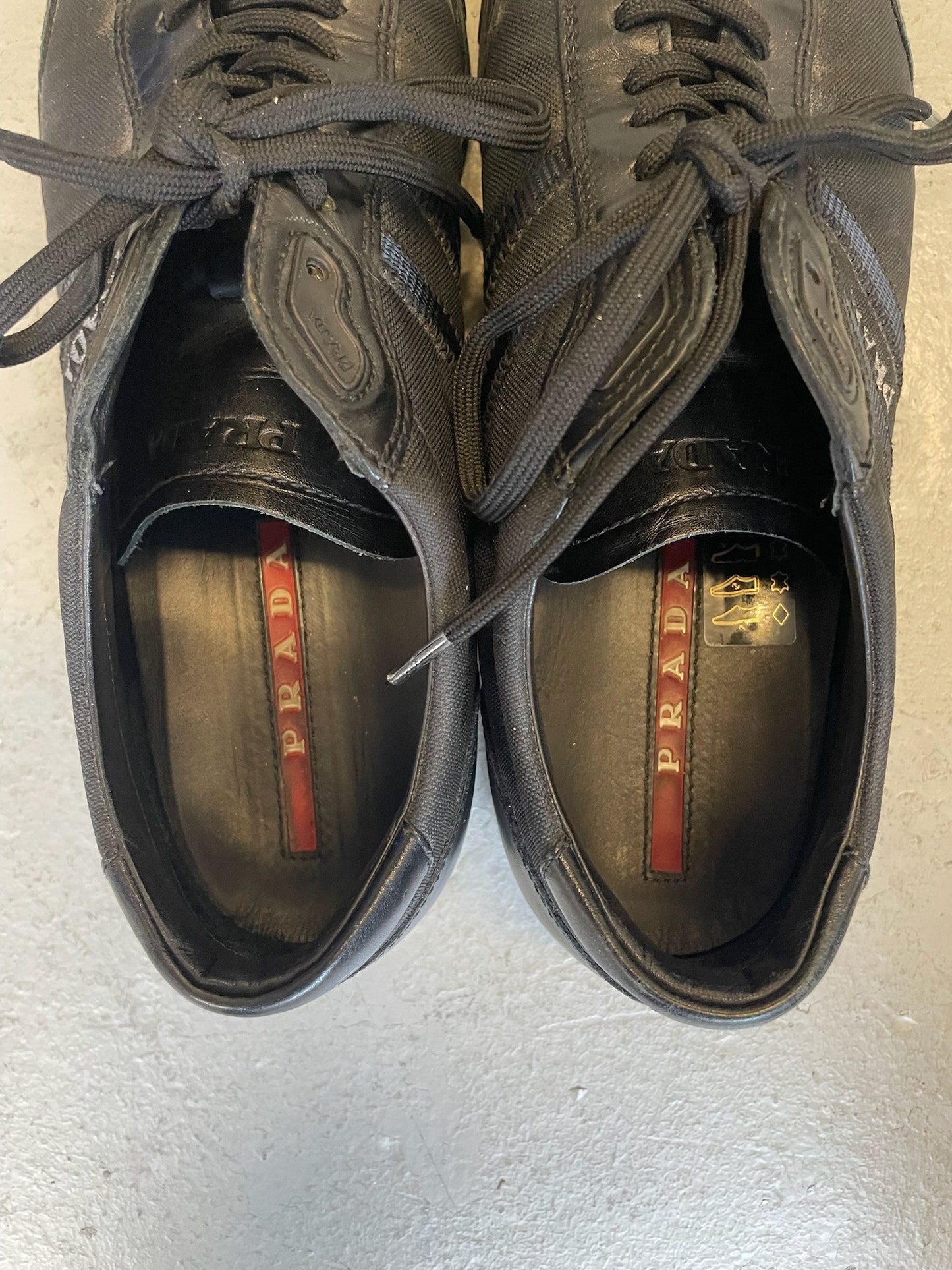 Prada Black Low Top Sneakers (40)