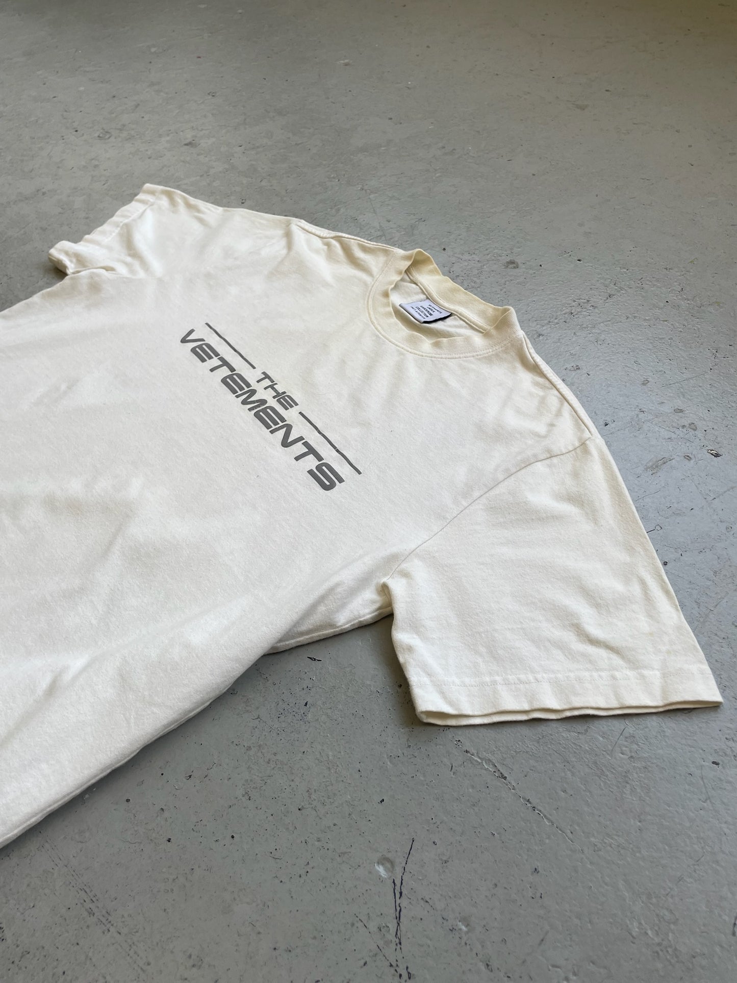 Vetements "The Vetements" Short Sleeve Shirt (M)