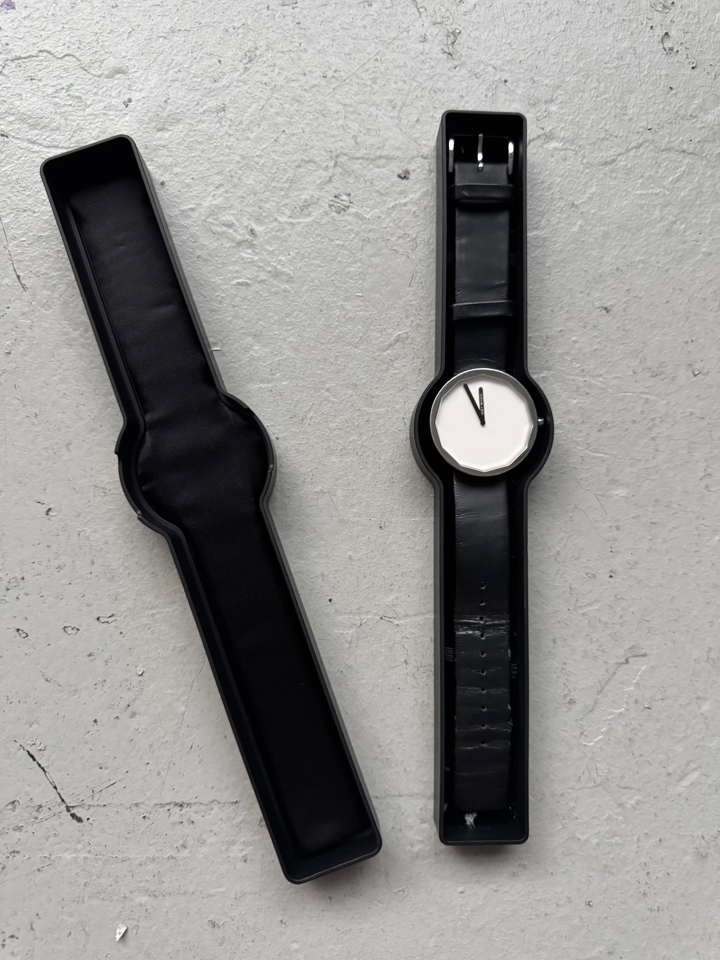 Issey Miyake X Naoto Fukasawa"Twelve" Watch (OS)
