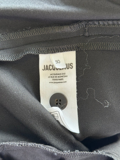 Jacquemus La Casa Pleated Shorts (50)