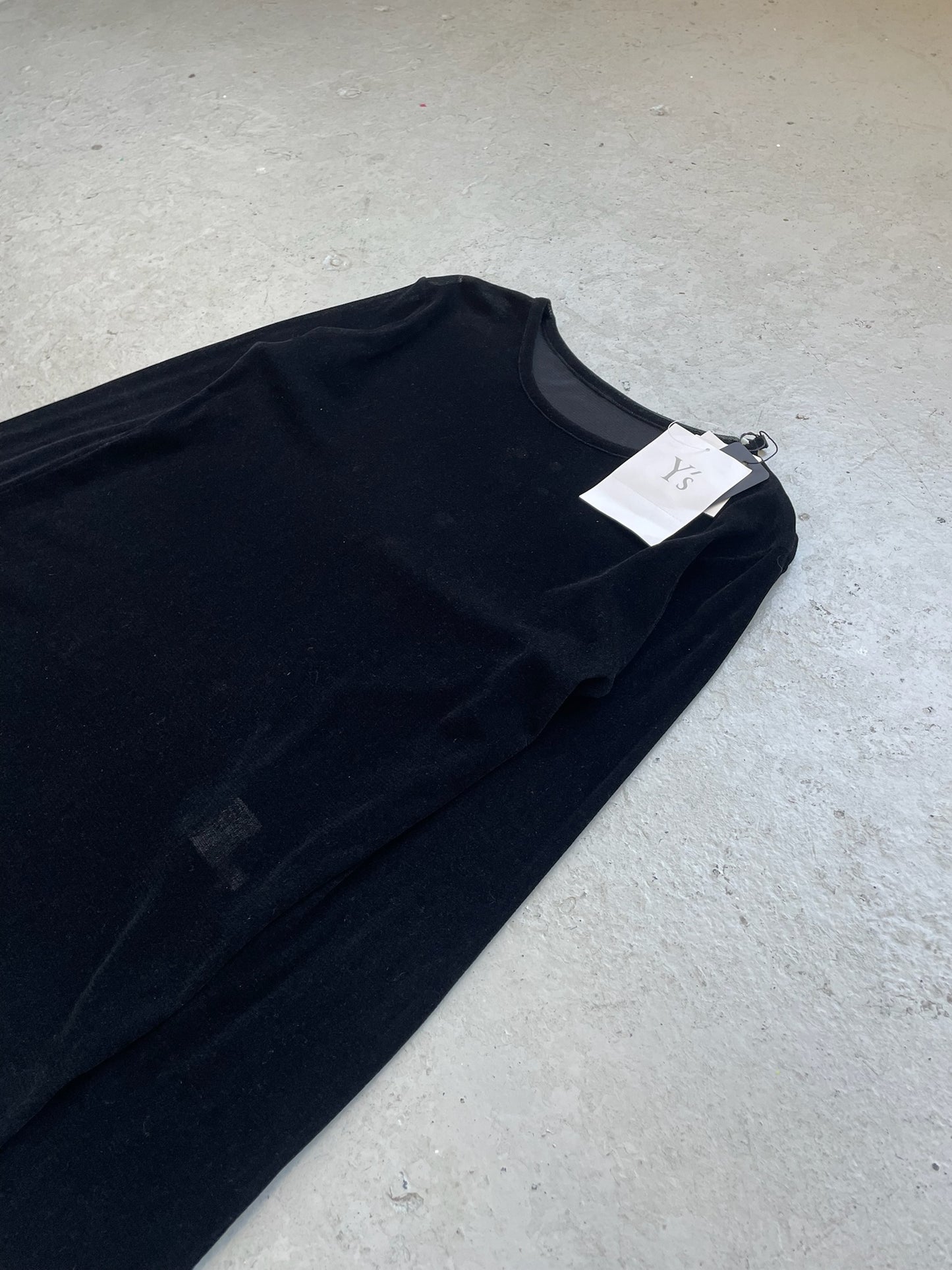 Y's by Yohji Yamamoto Velour Black Long Sleeve (2)