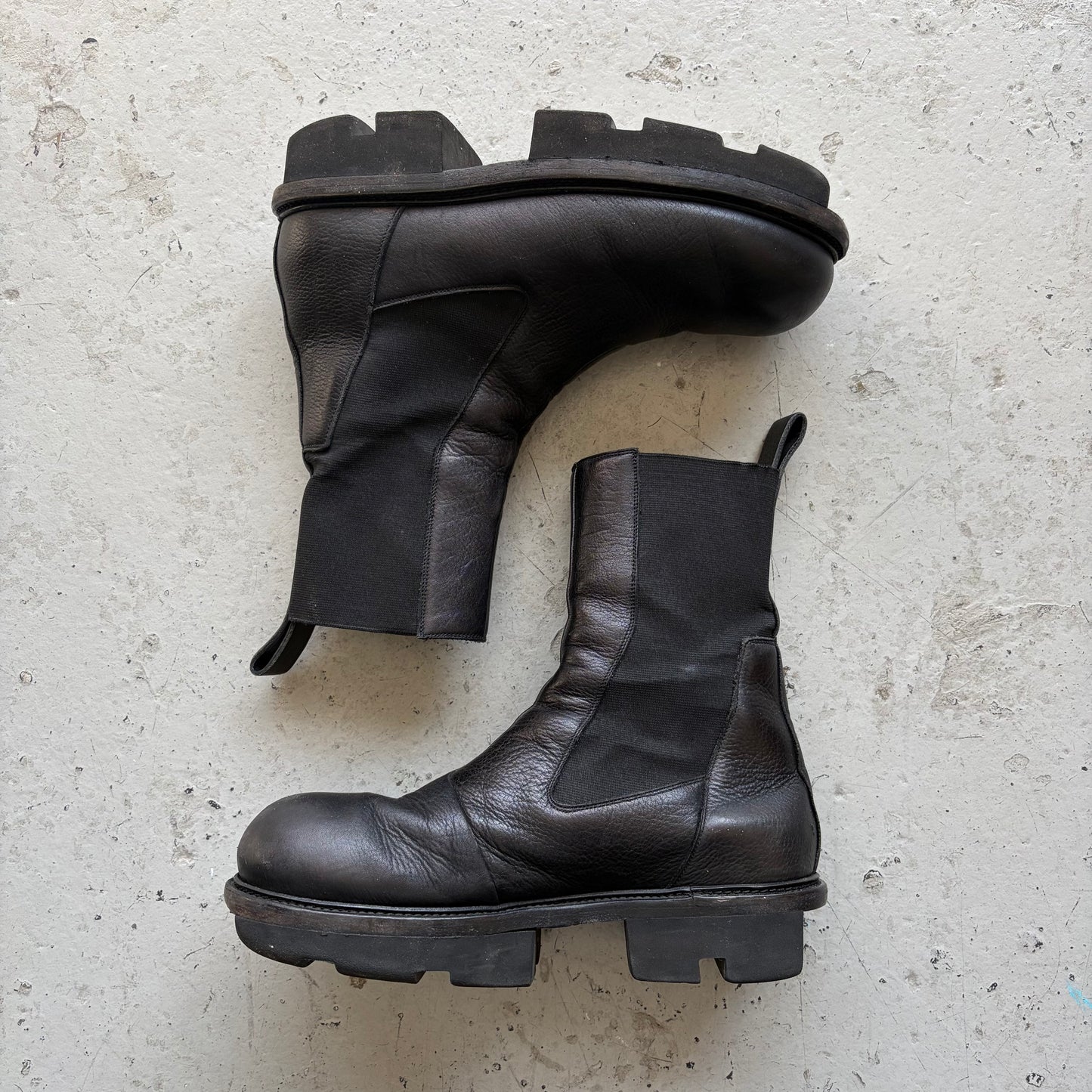 Rick Owens Black Megatooth Bozo Boots (41)