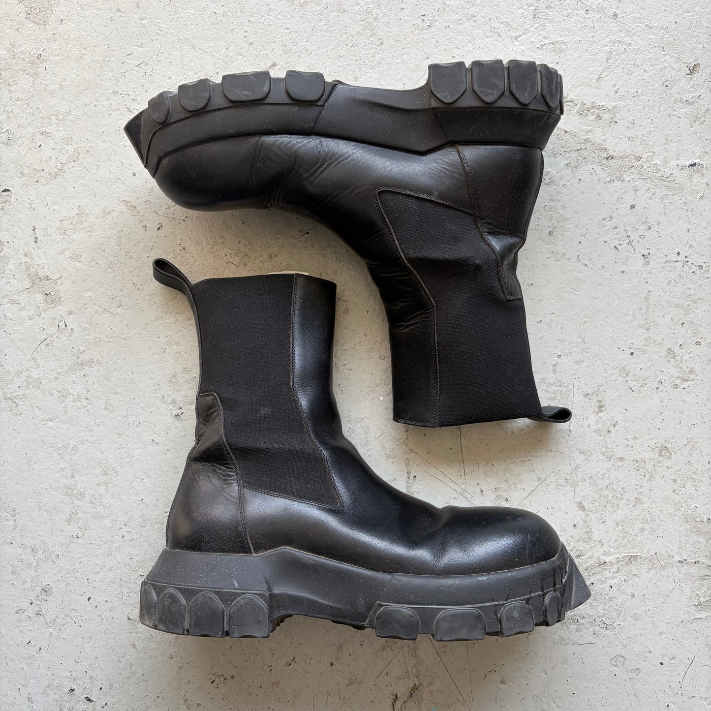 Rick Owens Beatle Bozo Tractor Boots (43)