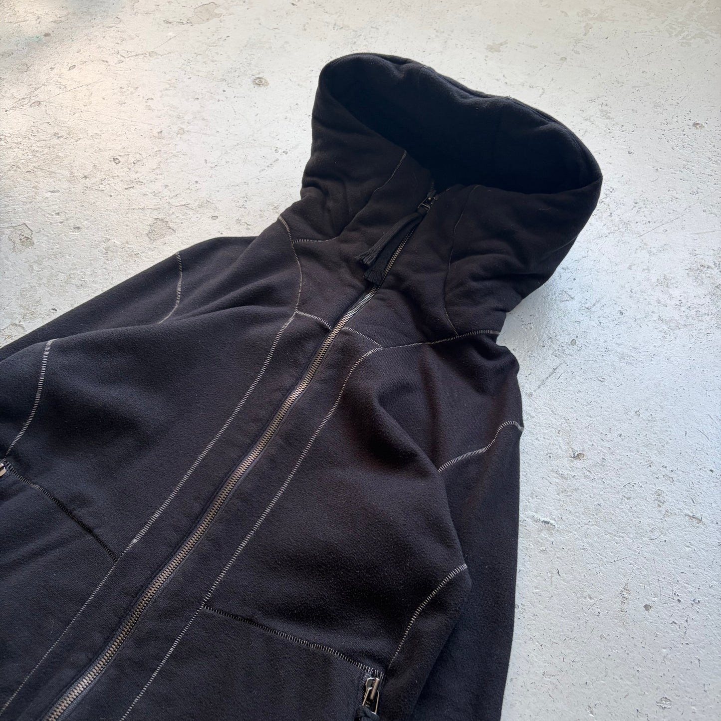 D. Hygen Black Zip Up Hoodie (1)
