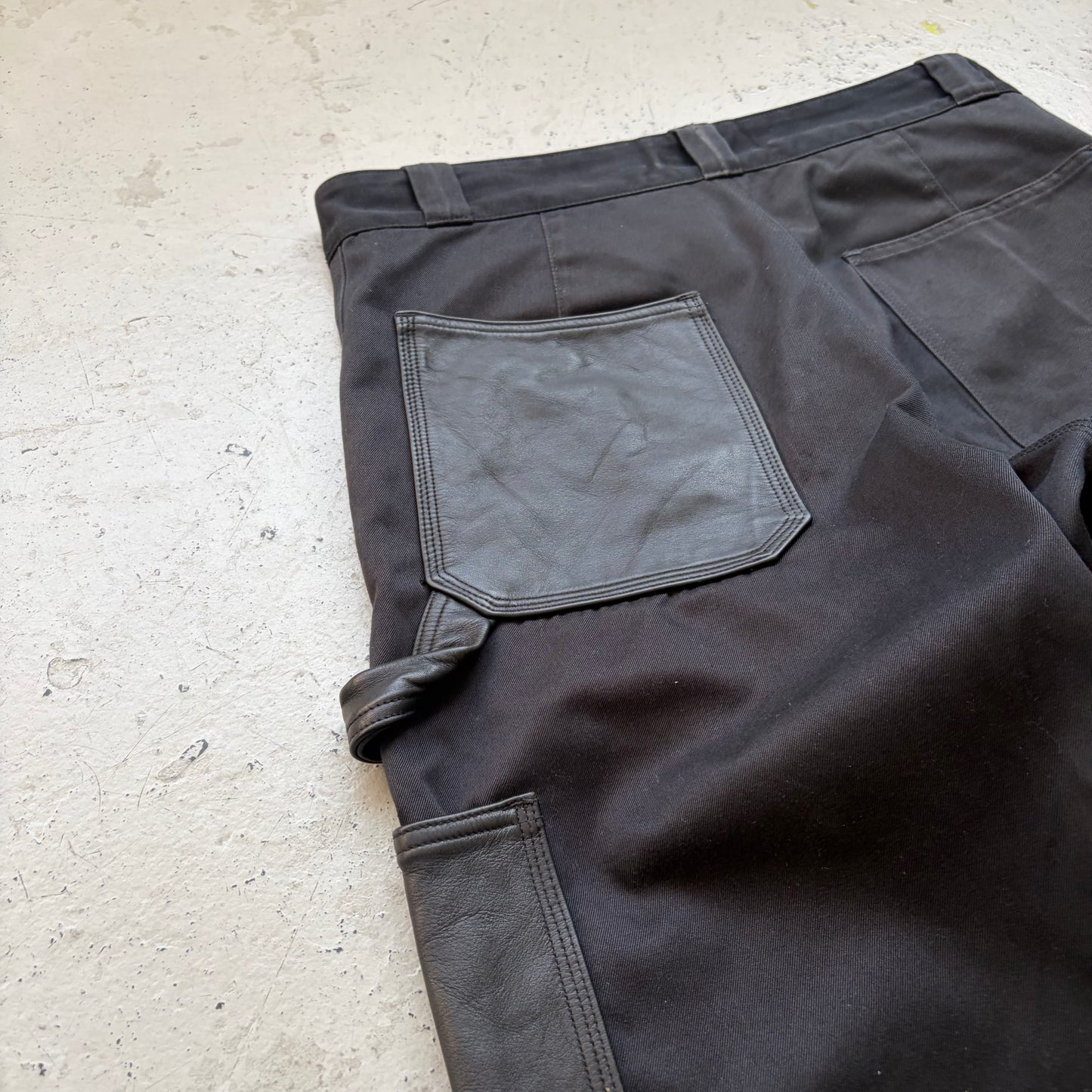 Vuja De Black Double Knee Leather Carpenter Pants  (M)