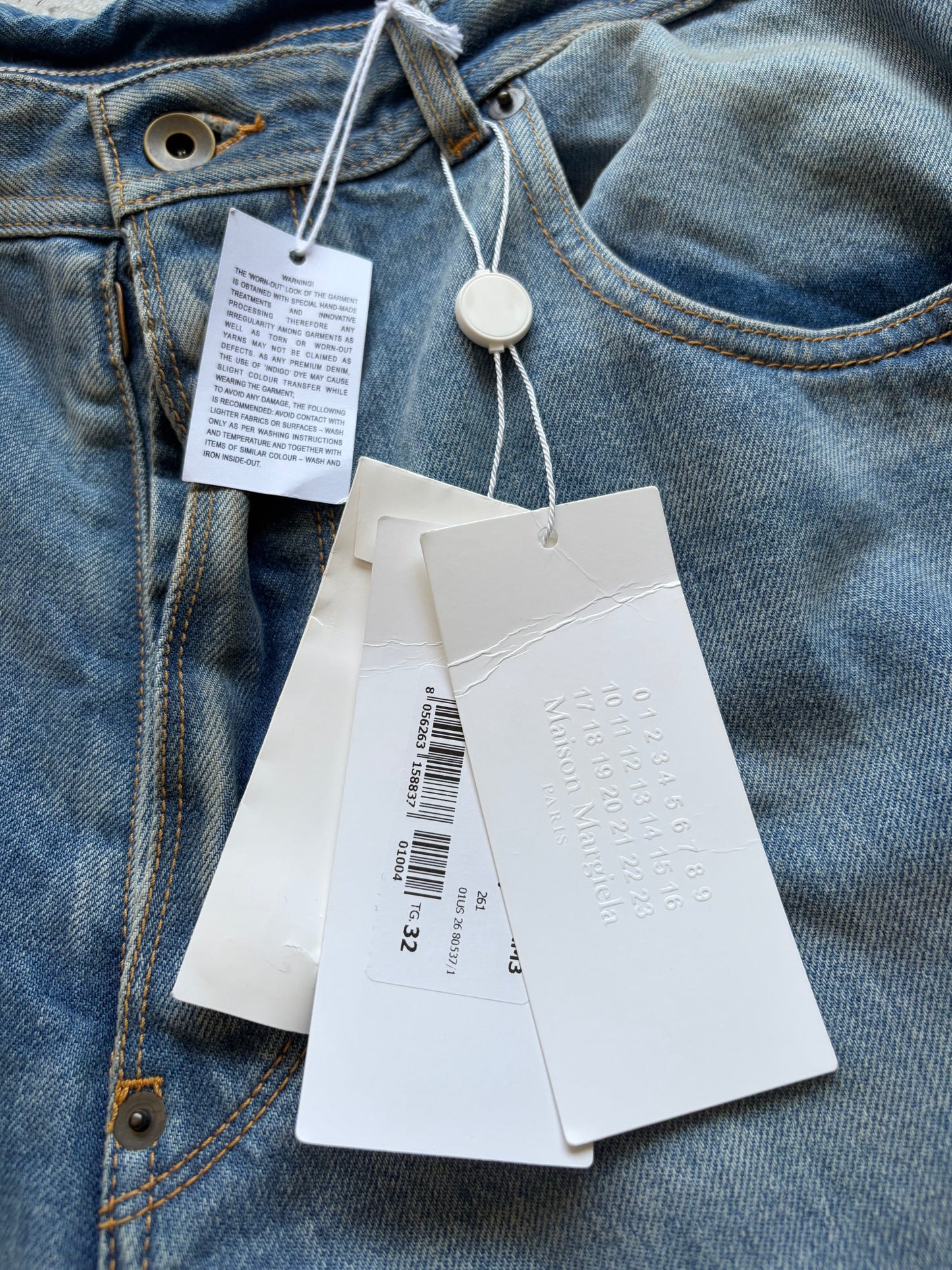 Maison Margiela SS26 Light Wash Buckle Jeans (32)