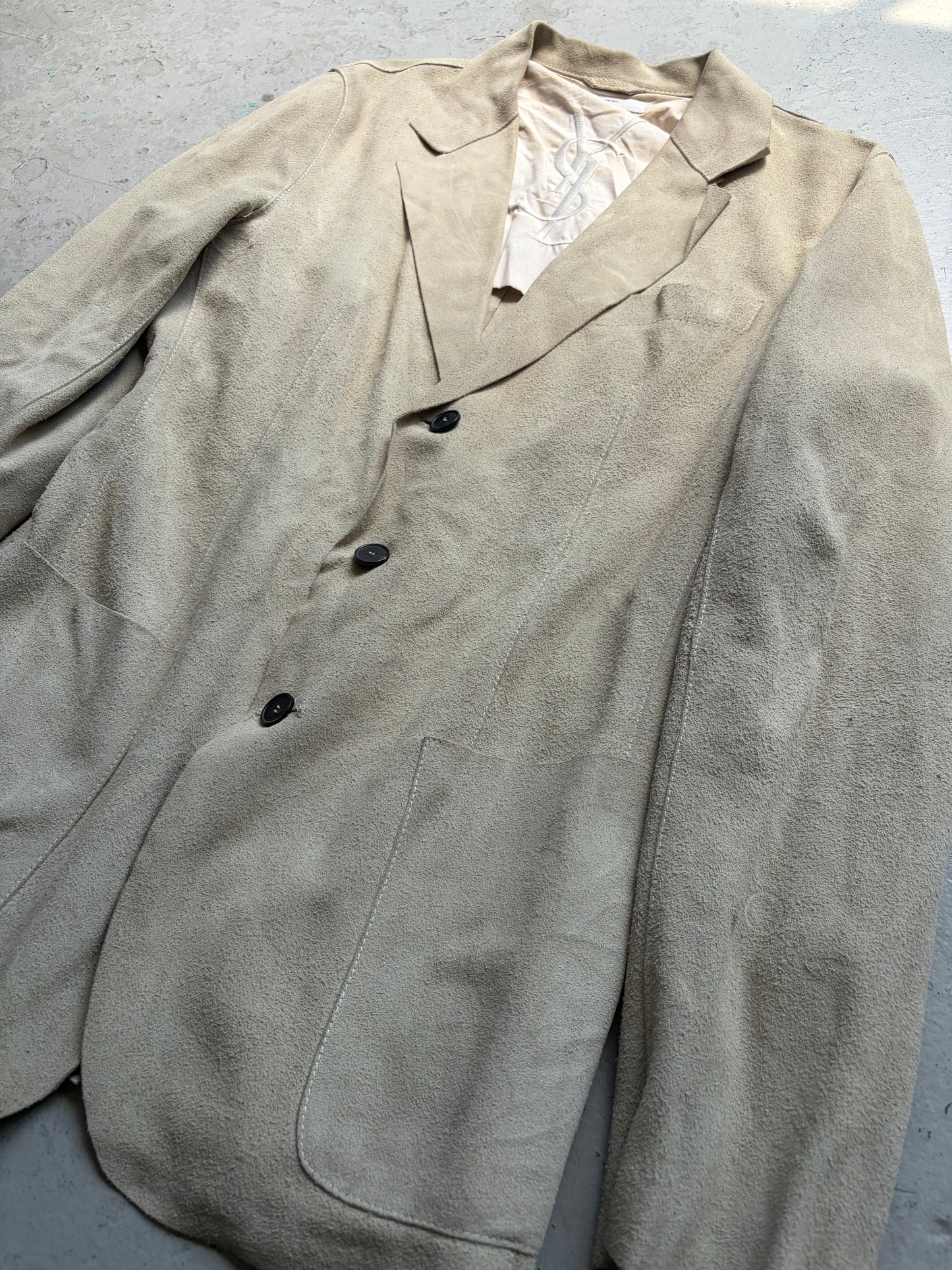 Yves Saint Laurent Grey Suede Blazer (48)