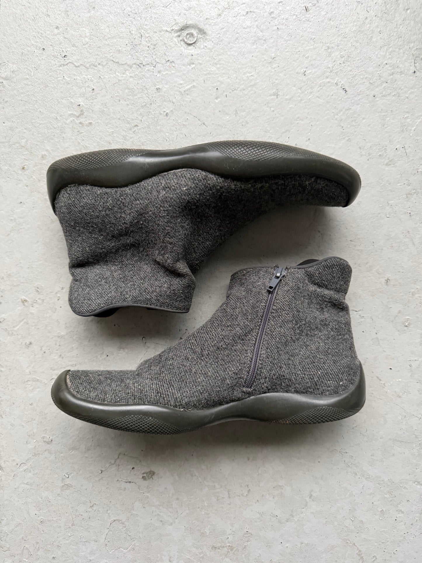 Prada Sport 90's Wool Sneakers (38)