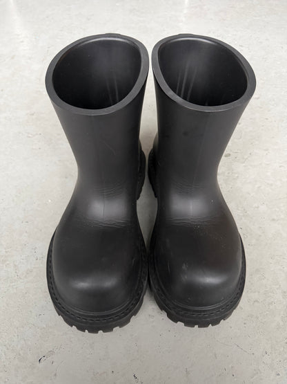 Balenciaga Steroid Boots (42)
