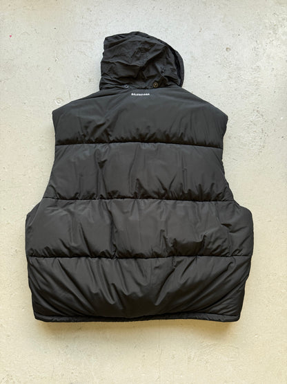Balenciaga C Shape Black Puffer Vest (50)