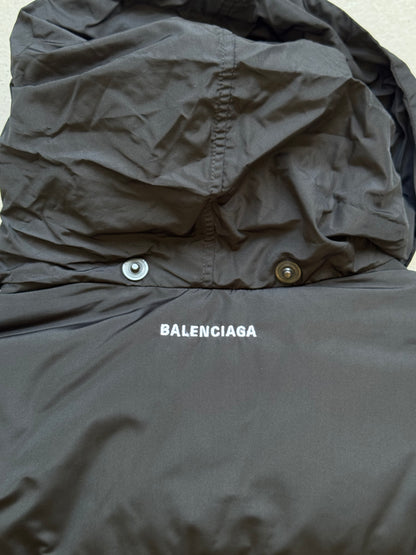 Balenciaga C Shape Black Puffer Vest (50)