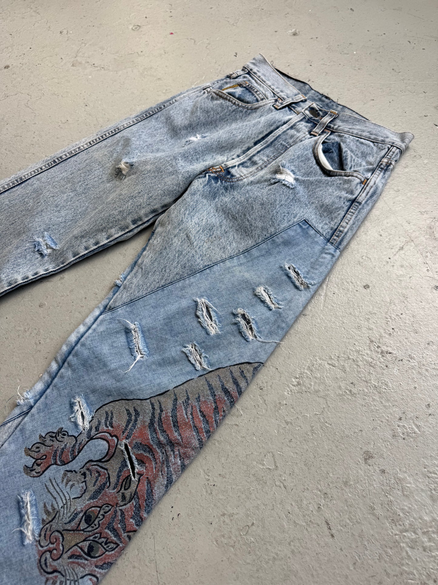 Armani Jeans 1990s Oriental Tiger Applique Washed Denim (30)