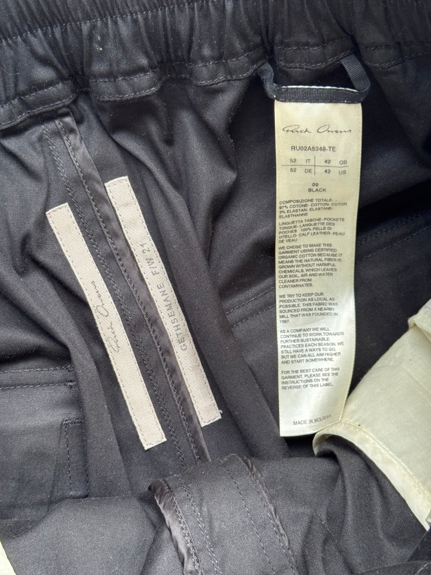Rick Owens FW21 Gethsemane Baushaus Cargo 3/4 Pants (52)