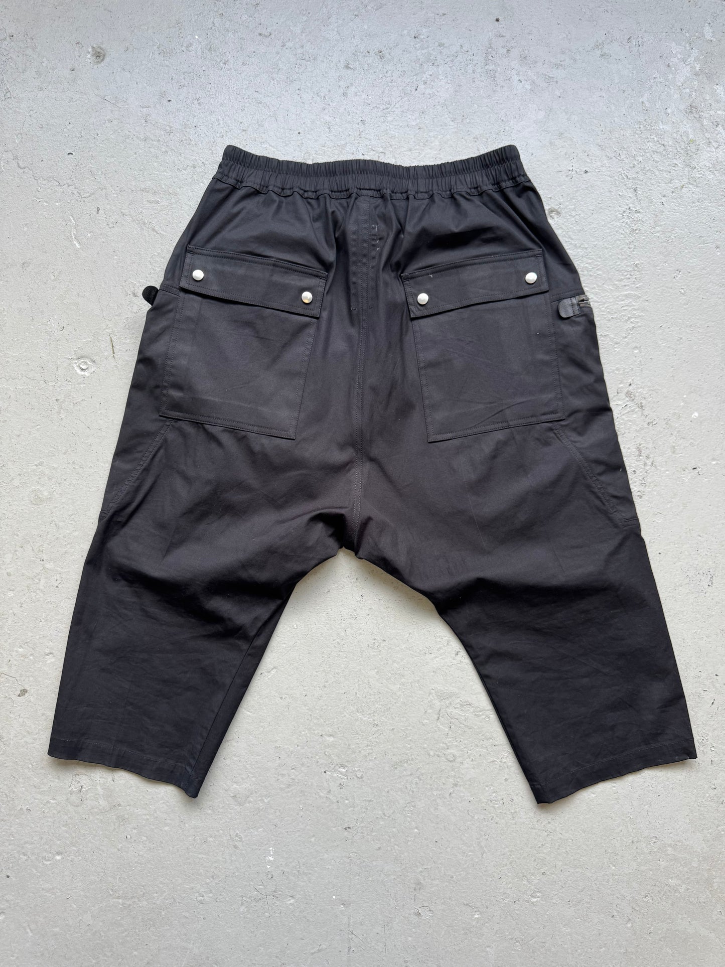 Rick Owens FW21 Gethsemane Baushaus Cargo 3/4 Pants (52)