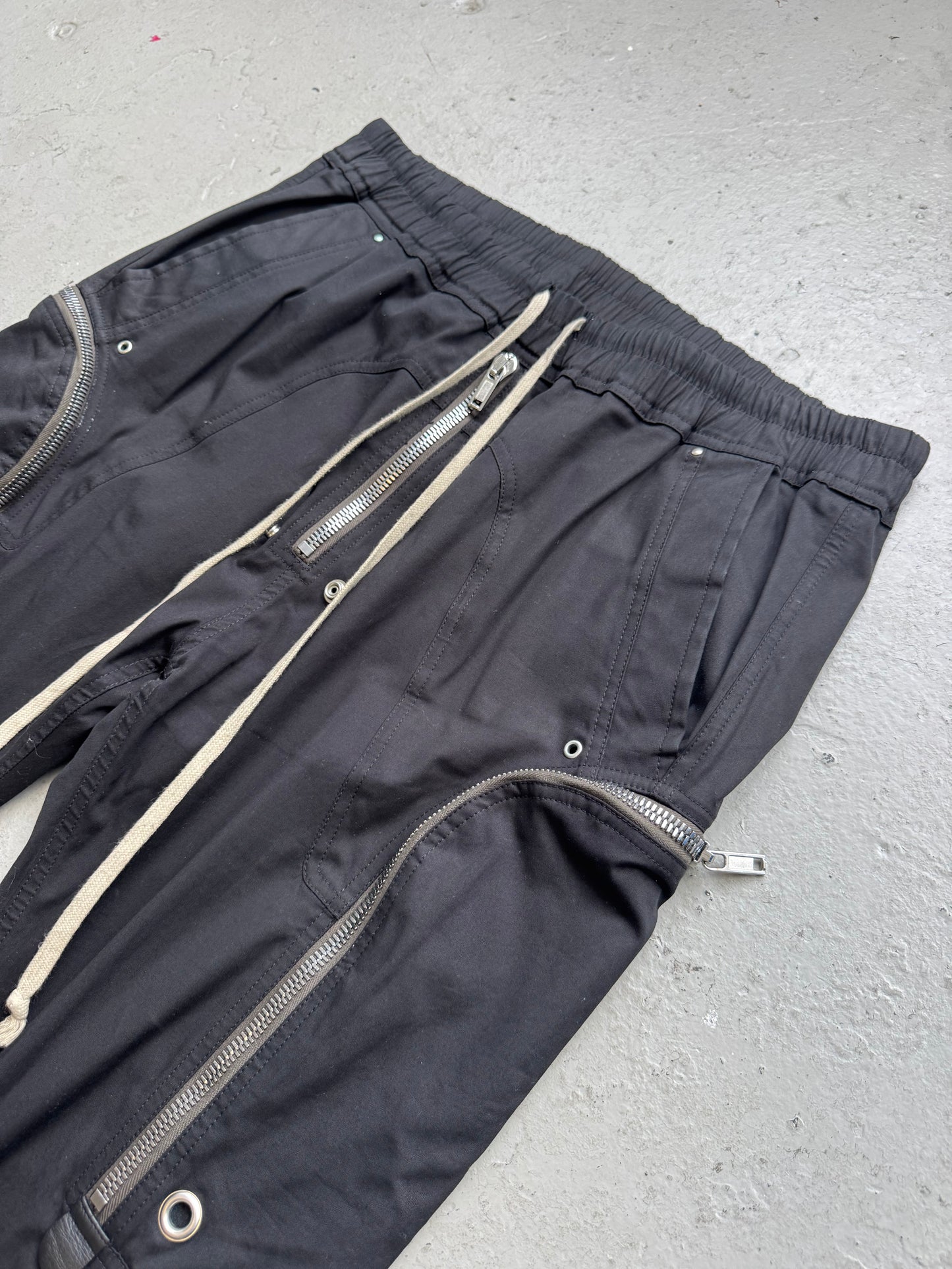Rick Owens SS22 Fogachine Bauhaus Cargo Pants (54)
