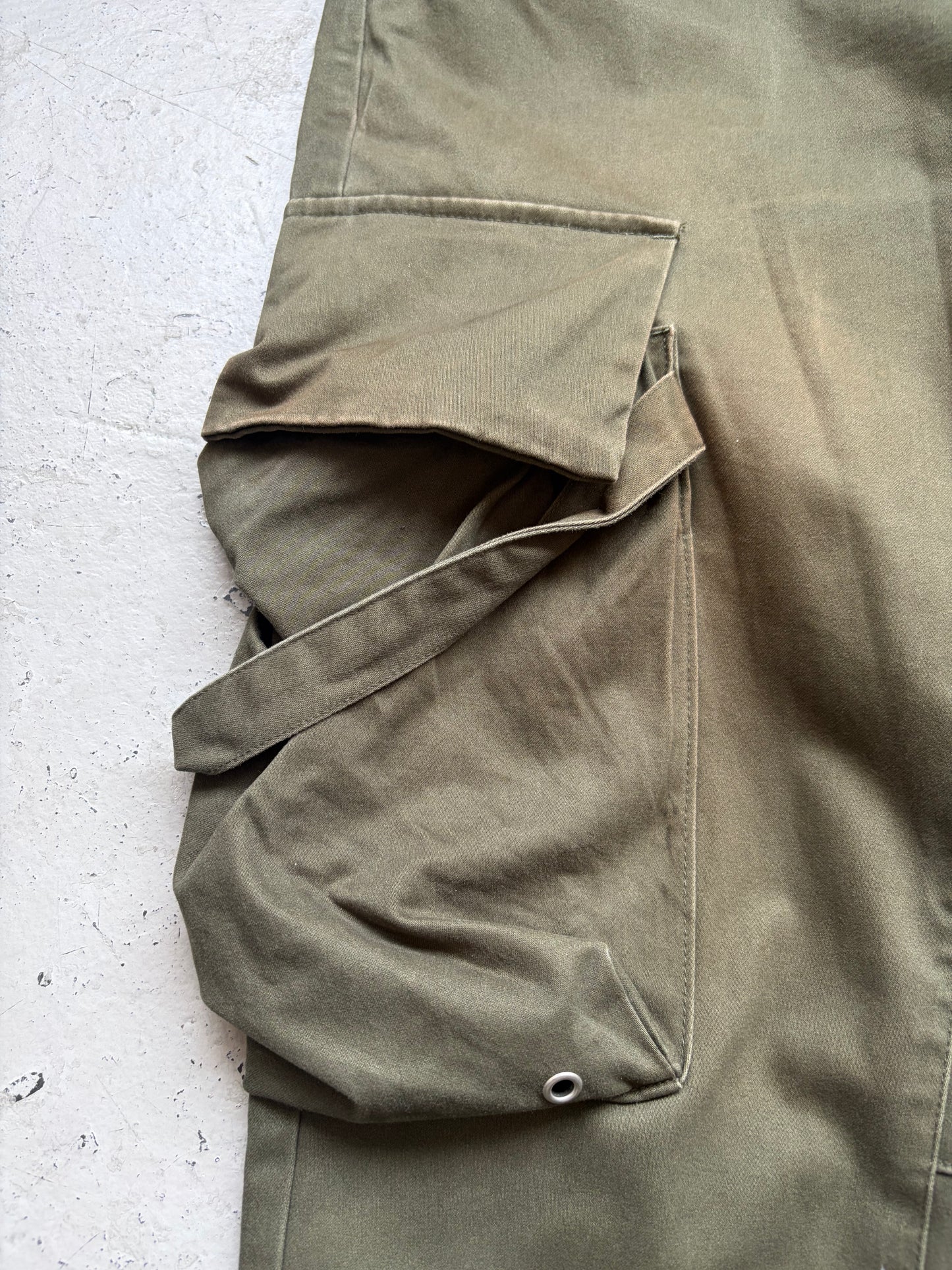 Vuja De Army Green Cargos (L)