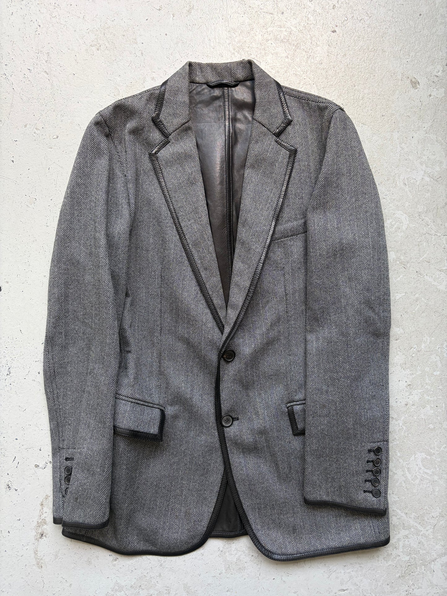 Gucci Tom Ford Leather Lined Suit (48)