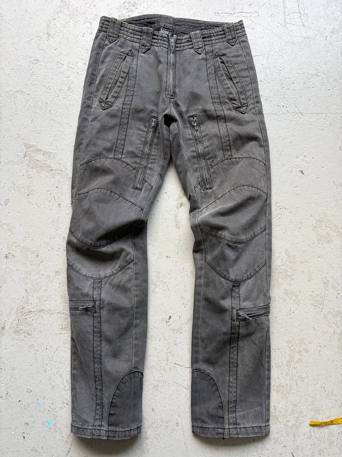 The Viridi Anne Grey Cargo Pants (1)