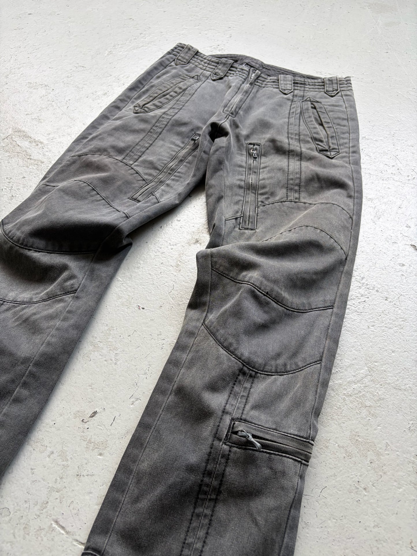 The Viridi Anne Grey Cargo Pants (1)