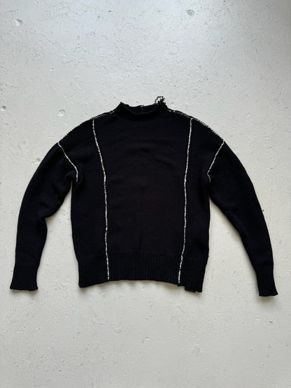 The Viridi Anne White Contrasted Stitching Knit (3)
