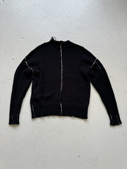 The Viridi Anne White Contrasted Stitching Knit (3)