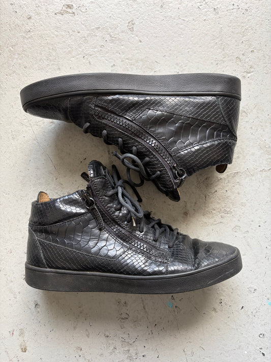 Giuseppe Black Snake Skin Sneakers (42)