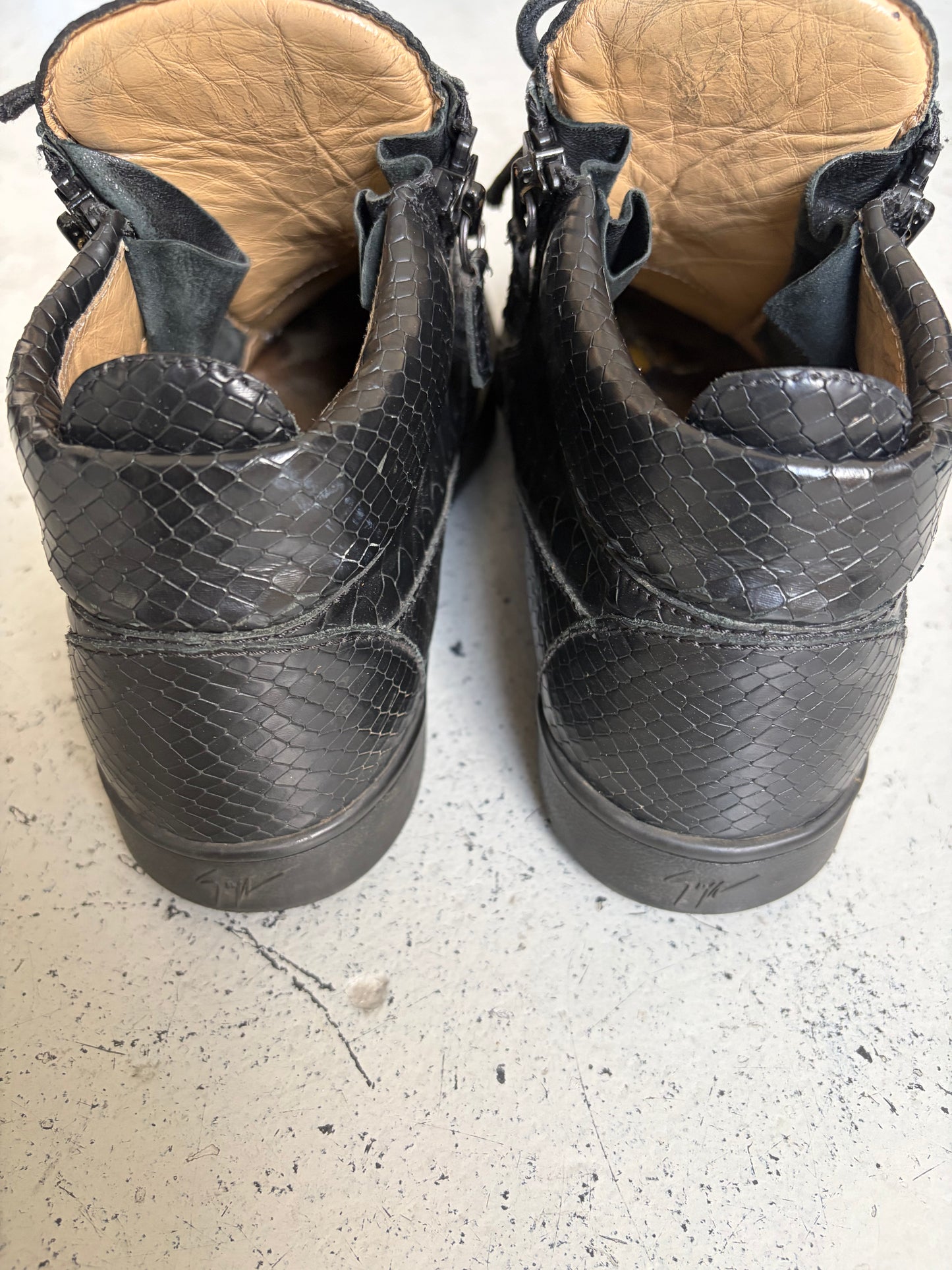 Giuseppe Black Snake Skin Sneakers (42)