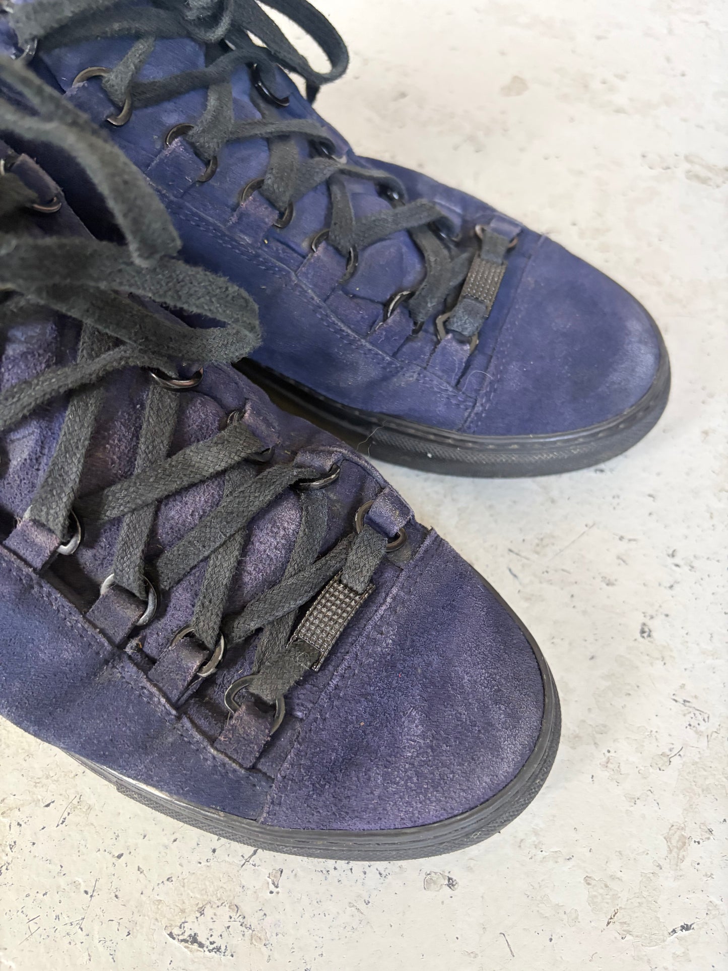 Balenciaga Navy Suede Arenas (40)