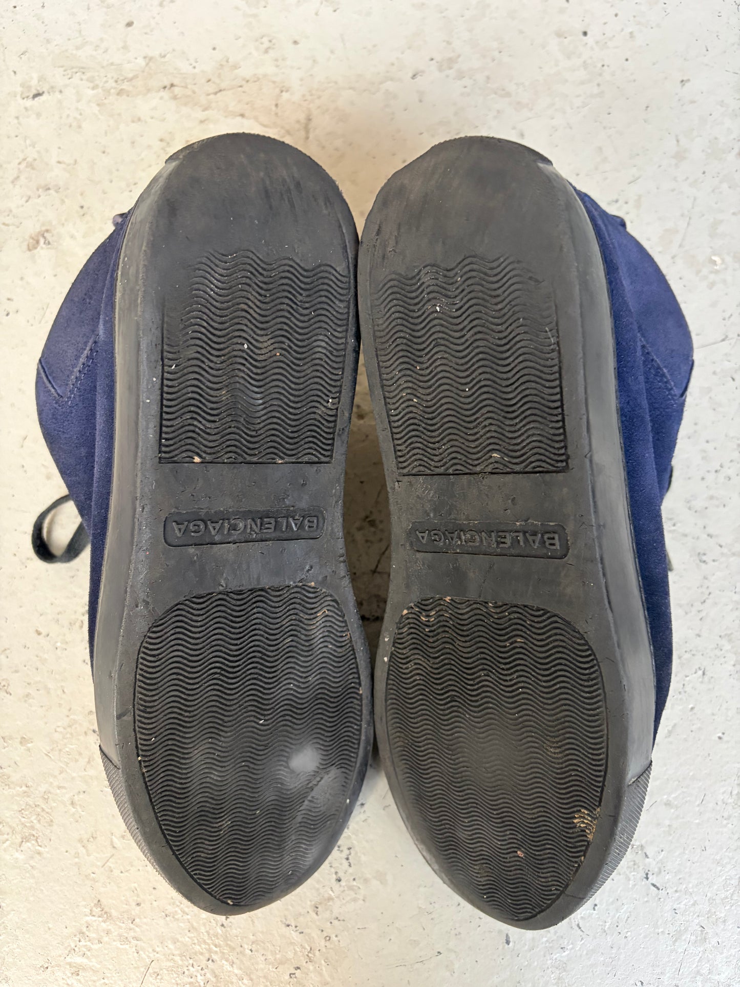 Balenciaga Navy Suede Arenas (40)