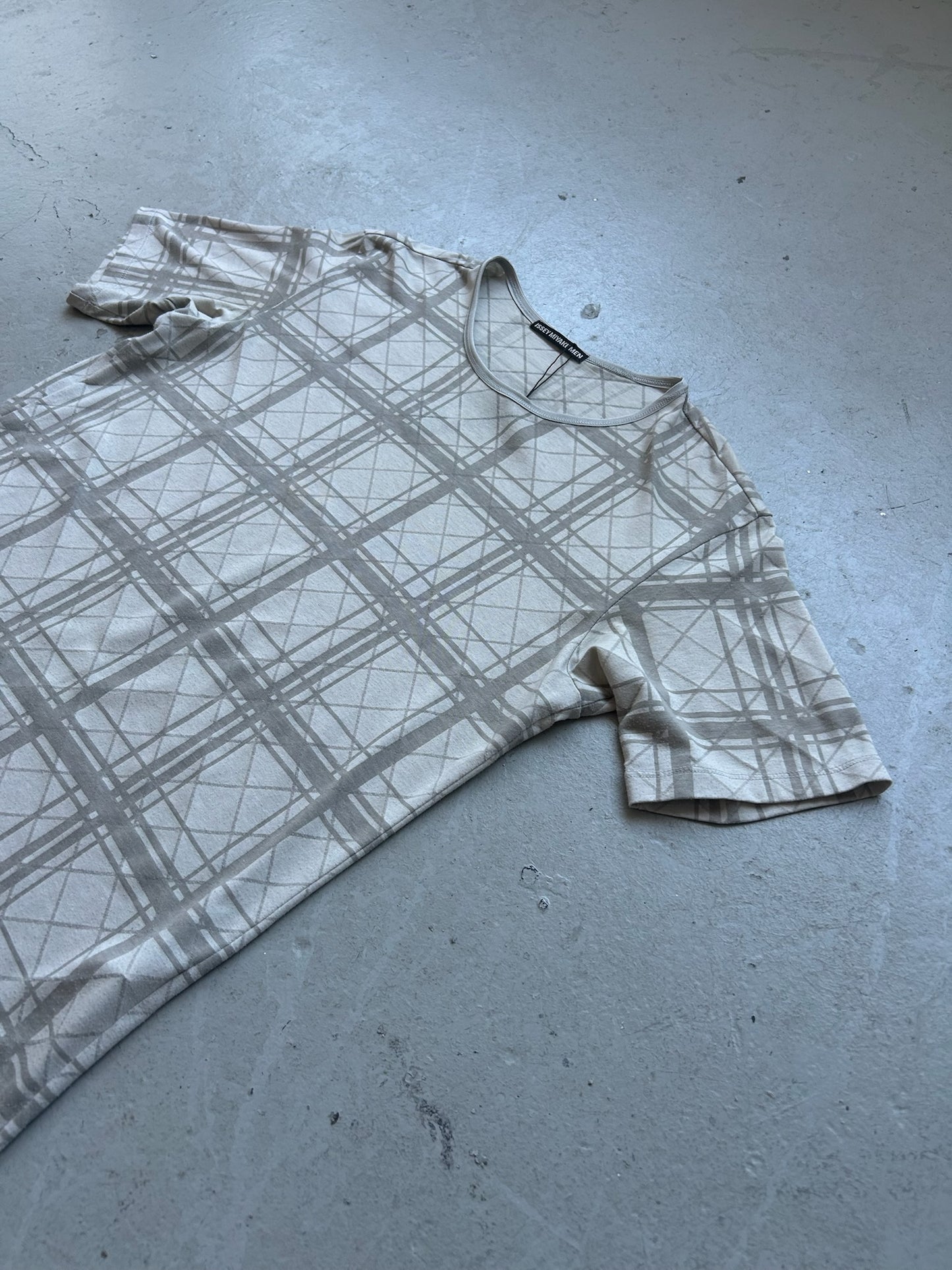 Issey Miyake Men Geometric Short Sleeve Shirt (2)