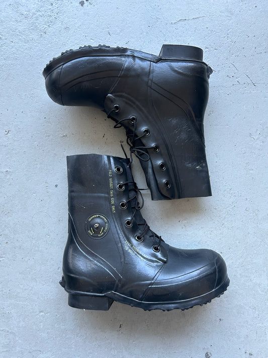 Vintage Military Black Bunny Boots (9)