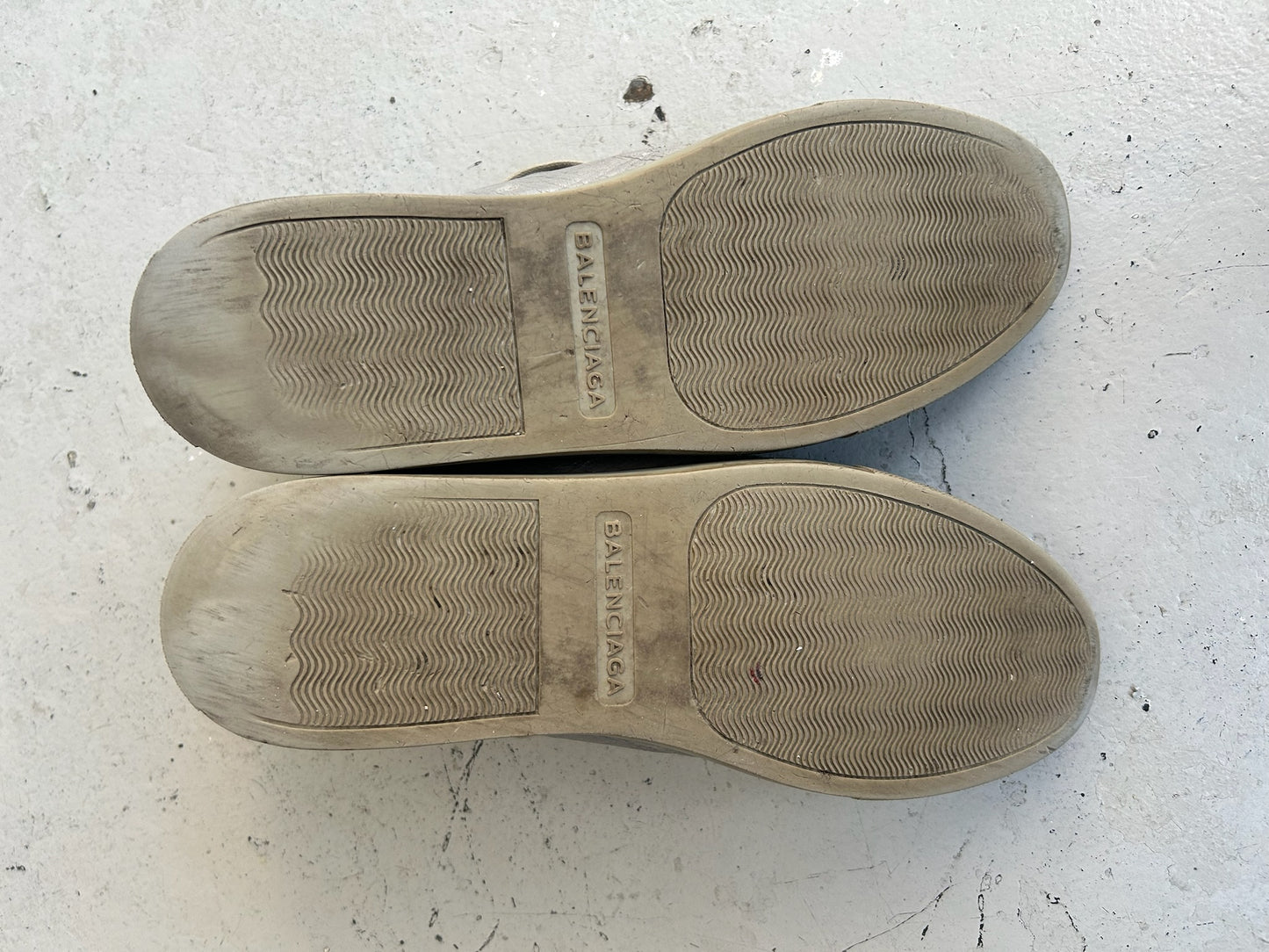 Balenciaga Arenas (42)