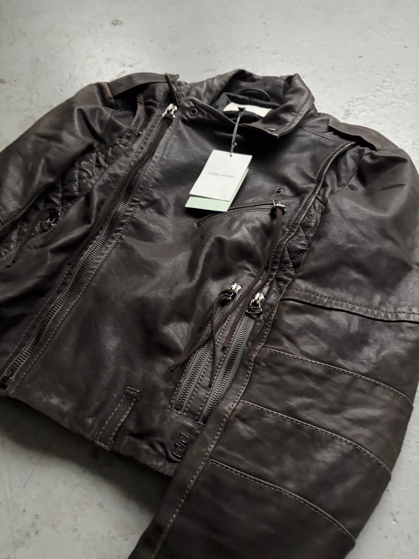 Pierre Balmain Brown Leather Asymmetrical Zip Up (46)