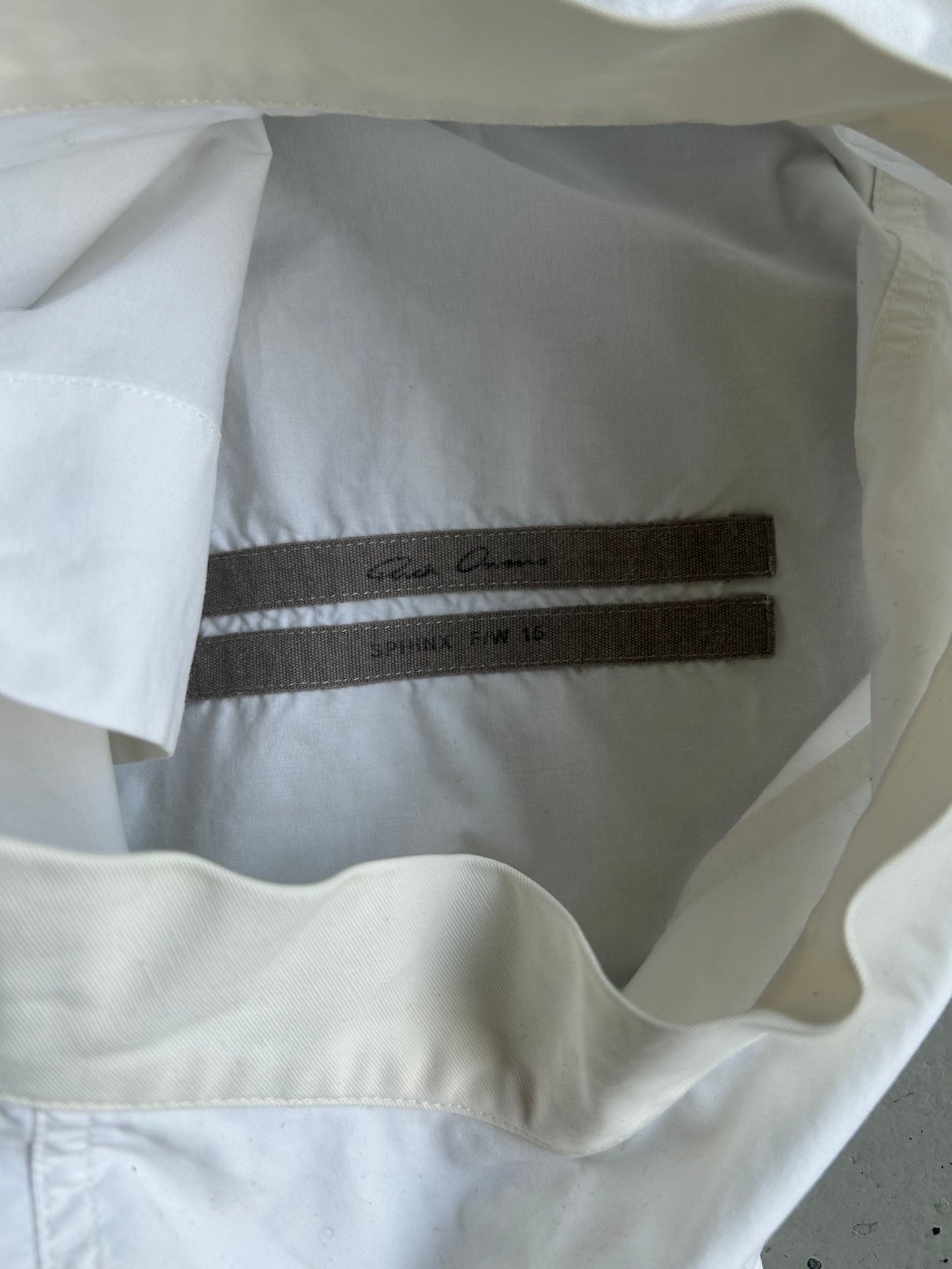 Rick Owens FW 15 "SPHINX" V-Collar Milk Dress Shirt (M)