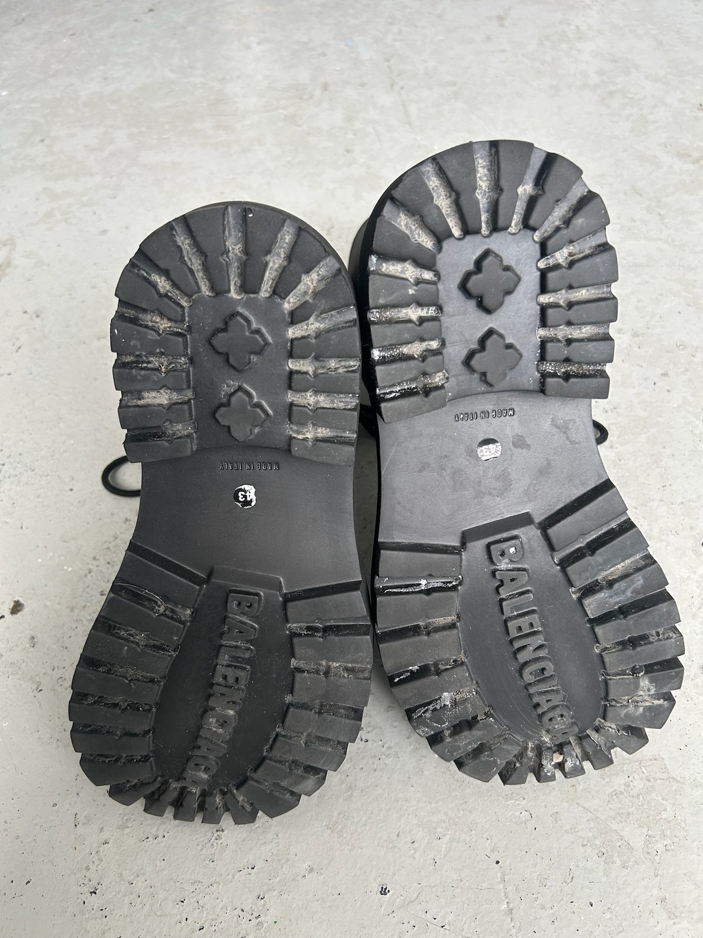 Balenciaga Lace Up Steroid Boots (43)