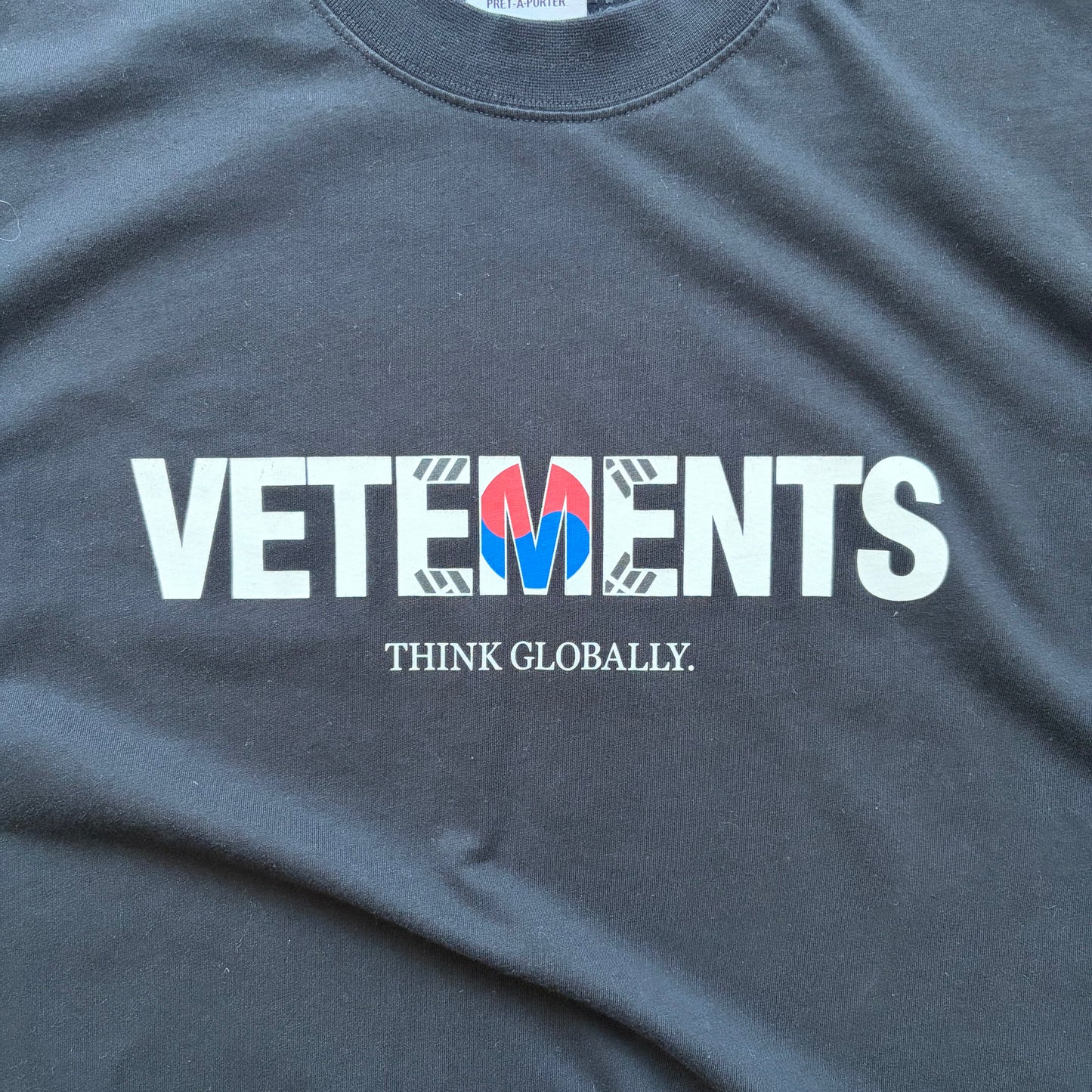 Vetements Korea "Think Globally" Black Short Sleeve Shirt (S)