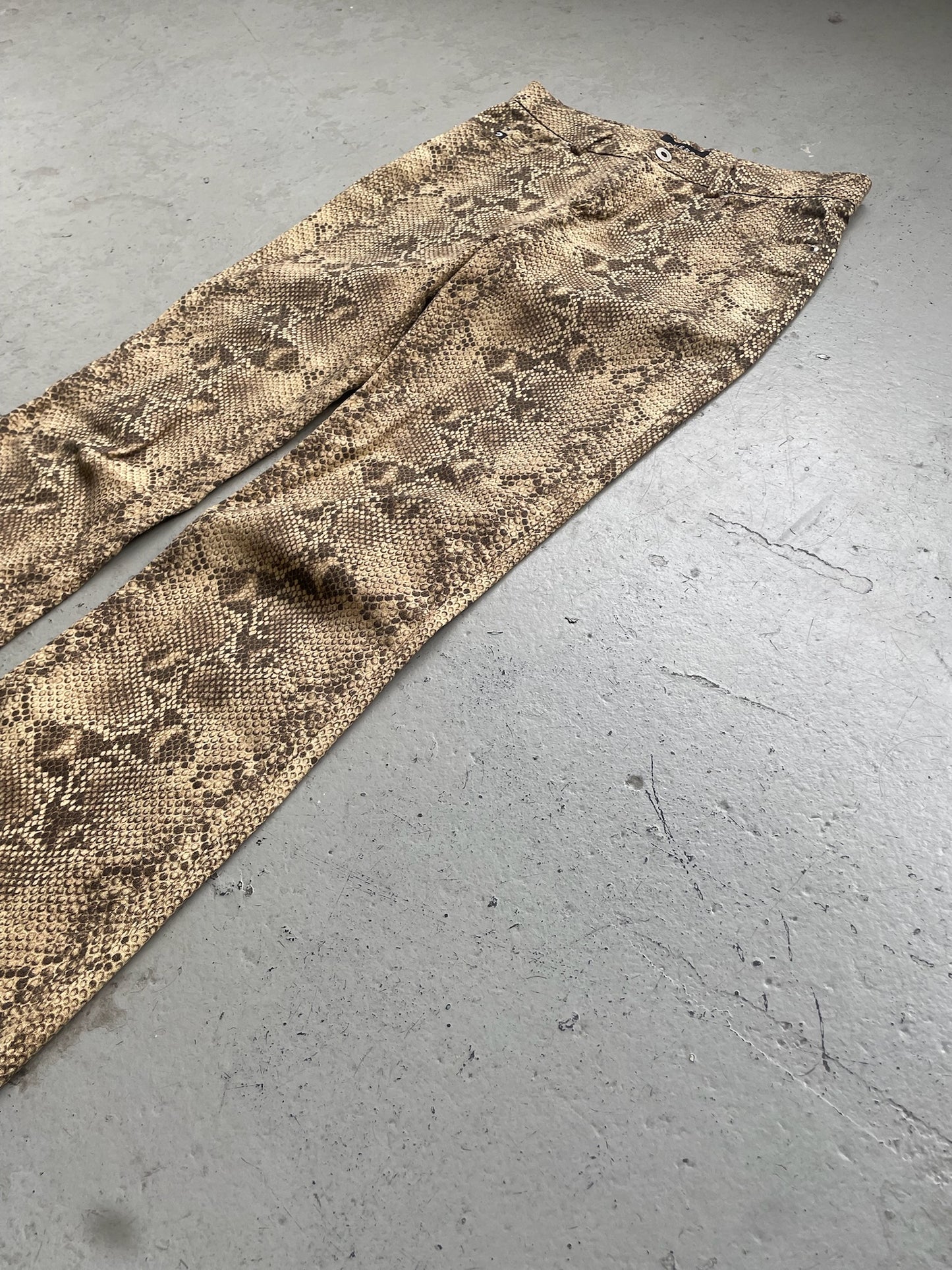 Guess Python Print Pants (27)