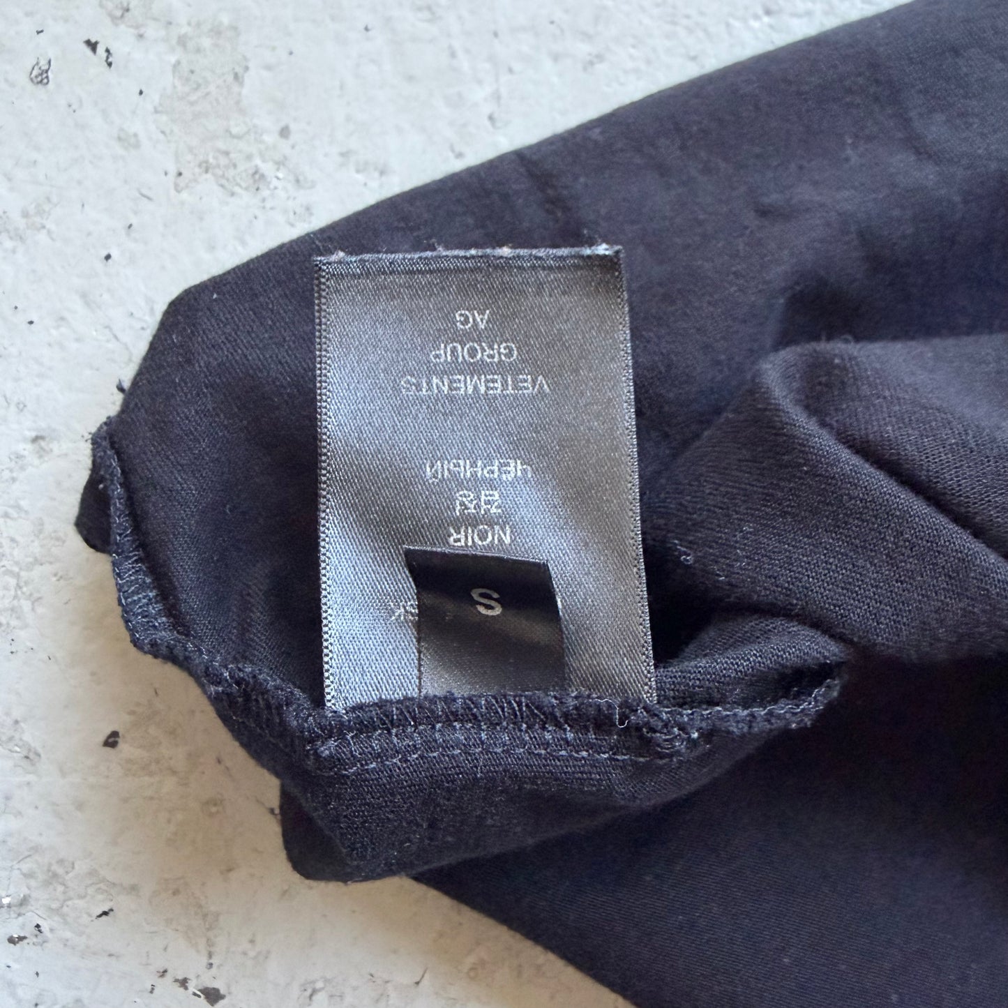 Vetements Korea "Think Globally" Black Short Sleeve Shirt (S)